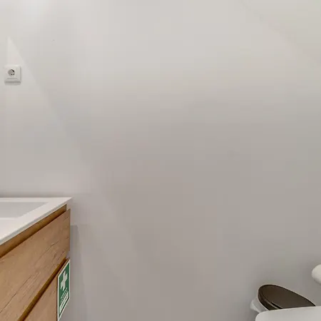 Duplex Near Belem * Лиссабон